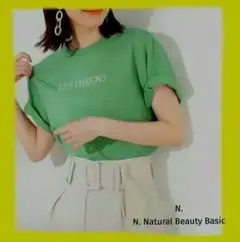 N.（N. Natural Beauty Basic）クラシックフォントTシャツ