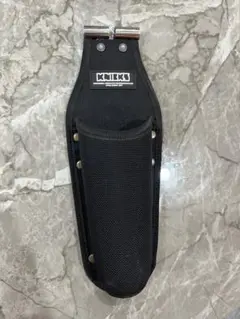 Item thumbnail for item 5653e1a3-fa6d-4e32-b59c-6234a9d3cf79