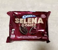 オレオ　セレーナゴメス OREO SELENA GOMEZ