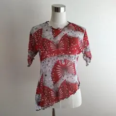 社交ダンス 赤い蝶のデザインのトップス