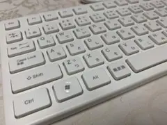 キーボード　　バッファロー BSKBU15WH