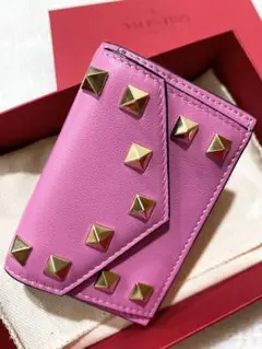 Valentino バレンティノ ロックスタッズ 財布