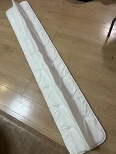ベッドの隙間　クッション
