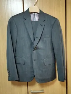 【最終値下げ】THOM BROWNE. ハイアームダブルスーツ 最終値下げ】THOM BROWNE. ハイアームダブルスーツ - メルカリ