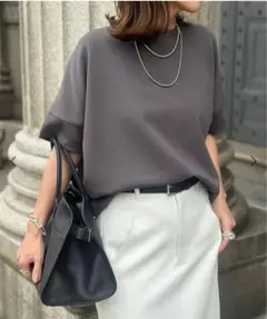 【emma taylor】チャコールグレー　プルオーバー
