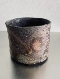 岸野寛　伊賀焼〆香合　京都思文閣個展　共箱　五輪塔　茶道　茶道具　陶芸 Amazon.co.jp: 岸野寛 伊賀焼〆香合 京都思文閣個展 共箱 五輪塔