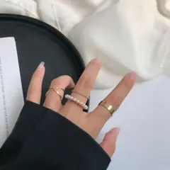 n62【お得商品】☆アンティークリング☆指輪☆ゴールド☆4個セット 135