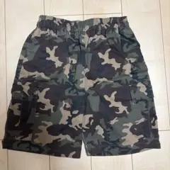 迷彩柄カーゴショートパンツ
