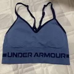 3333円から値下げ　新品　UNDER ARMOUR ブラトップ ストラップ付き