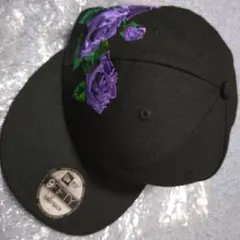 レア/廃番【ニューエラ×エルデスペラード】限定コラボ 薔薇バラ キャップ 黒×紫 NEW ERA - レア/廃番【ニューエラ×エルデスペラード】限定コラボ