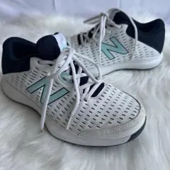 【美品】New Balance テニスシューズ 24.5センチ