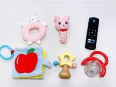 布絵本　キリンのソフィ　ミキハウス　ラトル