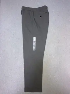ユニクロ 感動パンツ グレー ウエス76cm レングス69cm スラックス