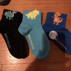新品男の子ソックス怪獣15から２０センチ