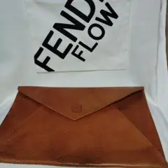 FENDI ブラウンレザー クラッチバッグ