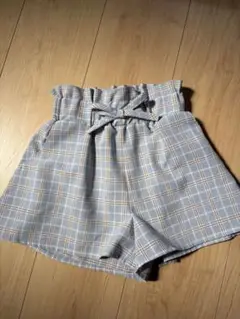 美品　チェック柄　ショートパンツ　ハーフパンツ　110