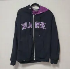 XLARGE フード付きパーカー 黒/紫(リバーシブル)