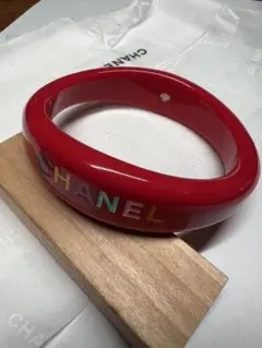 2025年最新】CHANEL アクセサリー材質：プラスチック・アクリル