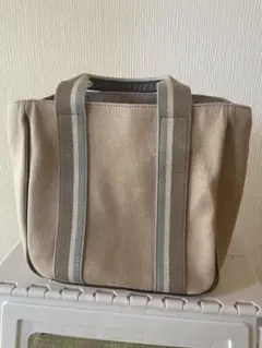 russetエブリデイトートバッグ ページュ