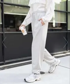 Item thumbnail for item 7e0deccb-011f-4c02-911f-71ce91f62431