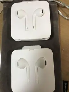 新品・未使用　iPhone 有線イヤホン2個