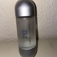 キャロライナへレラ212