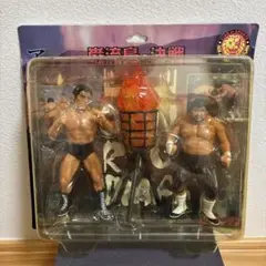 アントニオ猪木　マサ斎藤　巌流島の決戦　フィギュア　新日本プロレス Amazon.co.jp: アントニオ猪木 マサ斎藤 巌流島の決戦 ソフビ 新