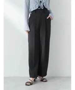 earth music&ecology タックストレートパンツ