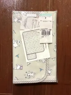 【新品未使用】Combi mini チェンジングマット／おむつ替えシート
