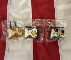 新品未使用 Disney 35周年 バッチ ピンバッジ 3個セット