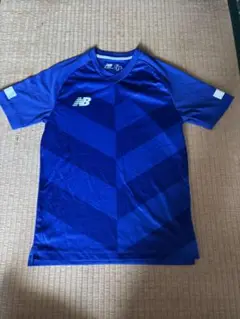New Balance 青 シャツ XS
