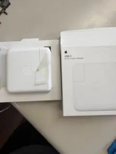純正　Apple 67W USB-C電源アダプタ