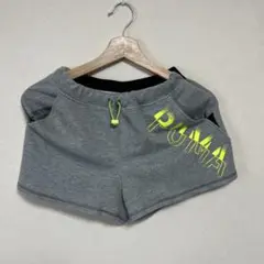PUMA グレー ショートパンツ トレーニングパンツ