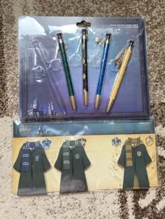 【未開封新品】USJ限定　ハリーポッター　ノート　グリフィンドール　制服 BUYING FULL HARRY POTTER OUTFIT at UNIVERSAL STUDIOS JAPAN