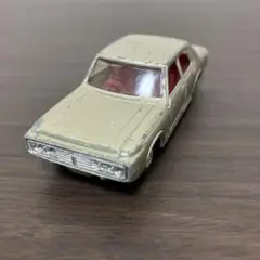 トミカ　No.32 ニュークラウン