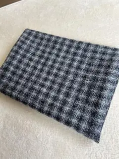 Item thumbnail for item e2120b2c-7754-40b5-9f3b-501afb69b9ff