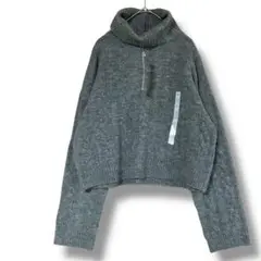 【ジーユー】✨美品✨ハイネックネッククロップド丈長袖ニット M グレー タグ付き