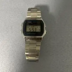 CASIO デジタル腕時計 シルバー