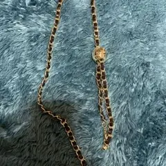 CHANELスマホショルダーストラップ