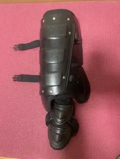 ハタケヤマ 硬式フットガード