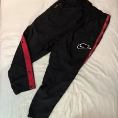 NIKE パンツ　ブラック　シャカシャカ
