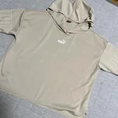 PUMA ベージュ フーディ Lサイズ