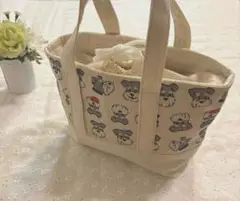 ランチバック　お弁当バック　保冷保温　シュナウザー（ホワイト•生成り）