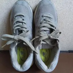 New Balance グレー シューズ