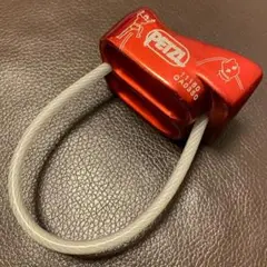 ペツル PETZL ベルソ ビレイデバイス