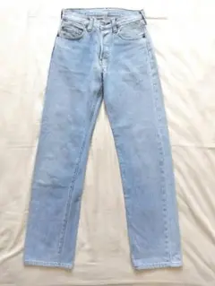 Item thumbnail for item 3dca6a7c-b0da-4996-981a-75f03e8f0e26