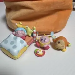 ガチャガチャ　星のカービィ　フィギュアマスコット　3種
