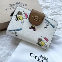 【美品】コーチ 二つ折り財布 スヌーピー ピーナッツ コラボ