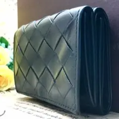 ボッテガヴェネタ イントレ 三つ折り 財布 コンパクト ミニ H605