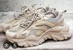 新品！FILA INTERATION LIGHT フィラ イントレーション 厚底
